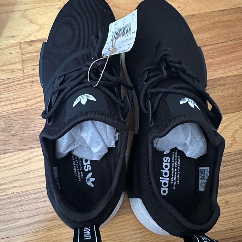 Adidas NMD R1 MENS US 9.5. New with box black and white.
